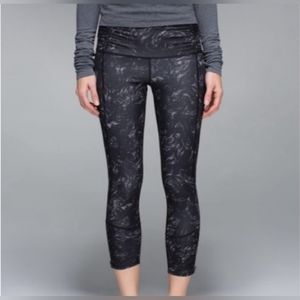 Lululemon Runday Crop